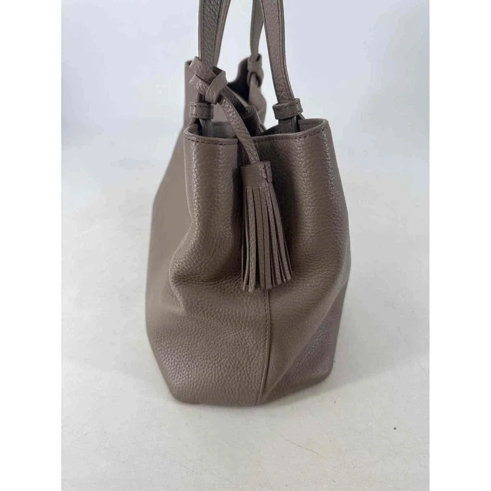 Tory Burch thea center